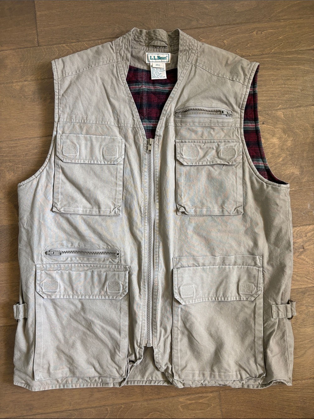L.L. Bean Fishing Hunting Field Vest Tan with Plaid Thinsulate Lining Medium